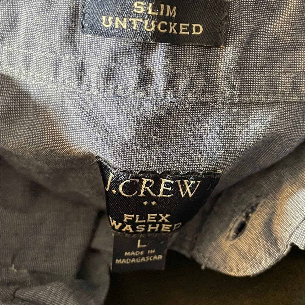 H9- J. Crew Dark Blue Casual Button-Down Shirt Slim Untucked Flex Washed Large